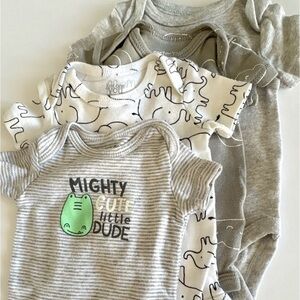 Newborn onesies (5) | NWOT